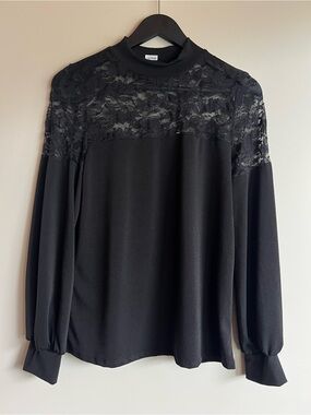 Wrapper Black Lace Yoke Mock Neck Blouse Long Sleeve Career Top Minimalist Chic